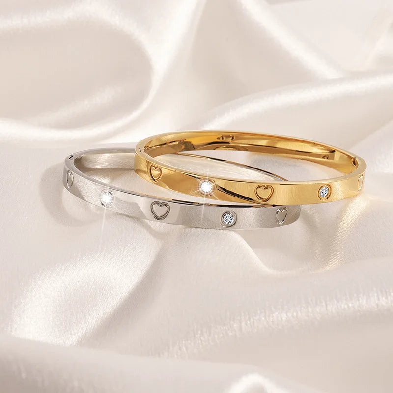 Heart Print With Stones Bangle