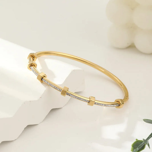 Round Stud Bangle