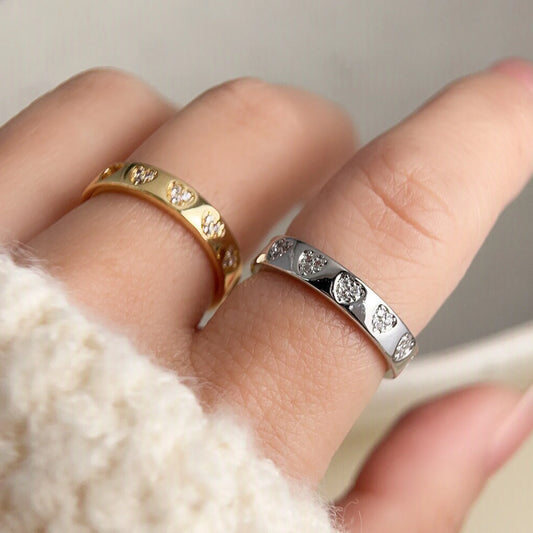 Adjustable Cut-Out Love Heart Ring