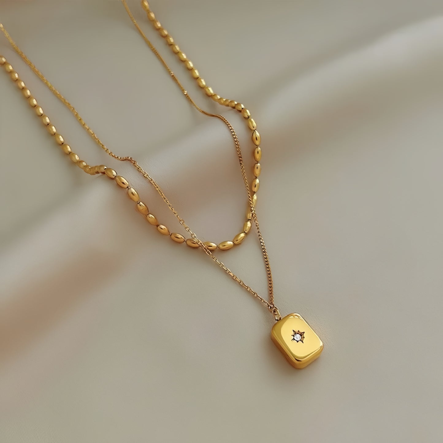Multilayer Beads Star Necklace