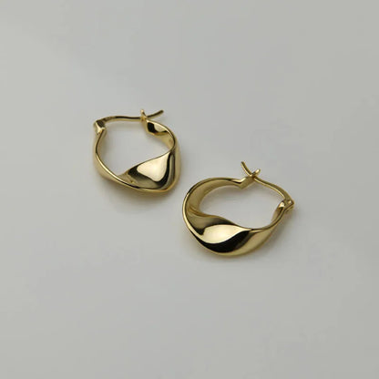 Twist Wave French Earrings