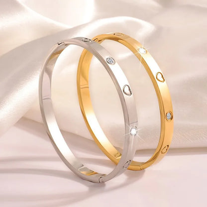 Heart Print With Stones Bangle