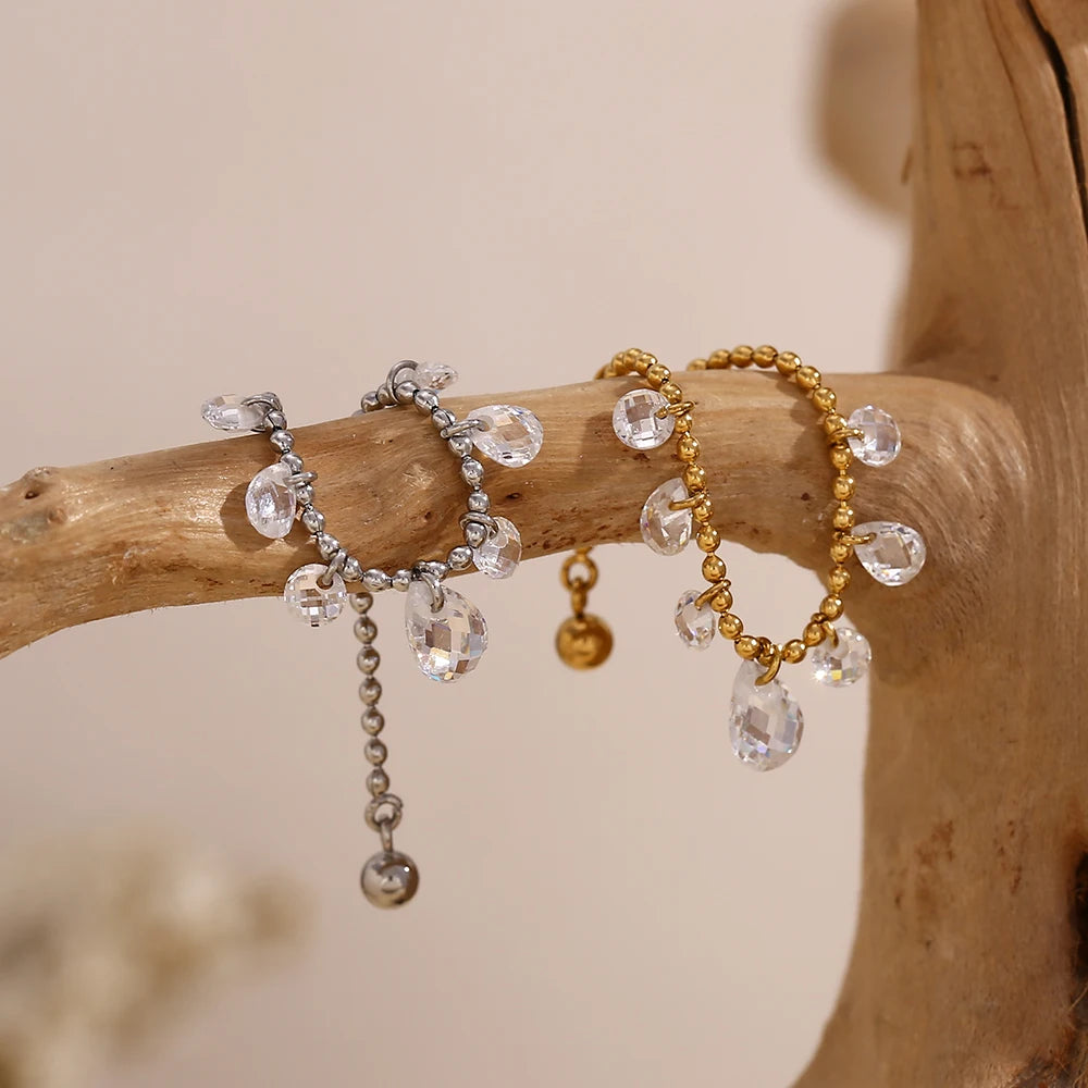 Adjustable Clear Teardrops Ring