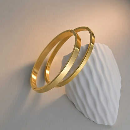 Minimalist Bangle