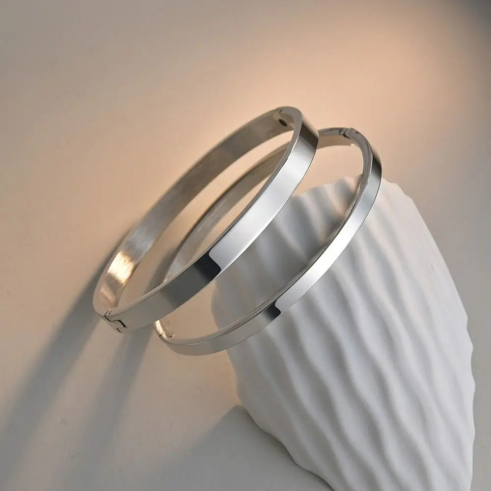 Minimalist Bangle
