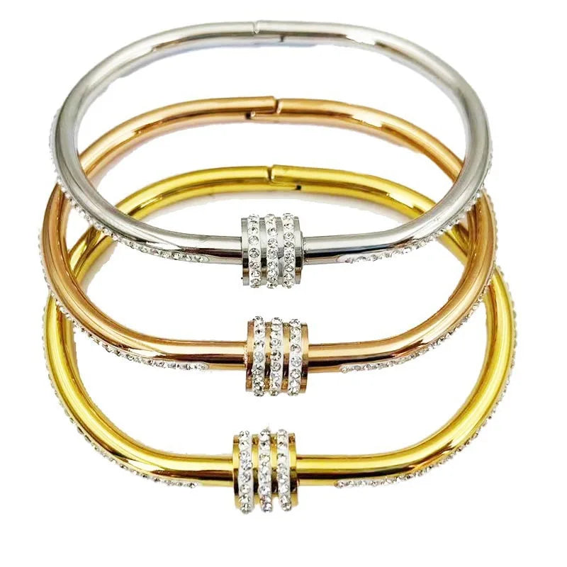 Diamanté Circular Bangle