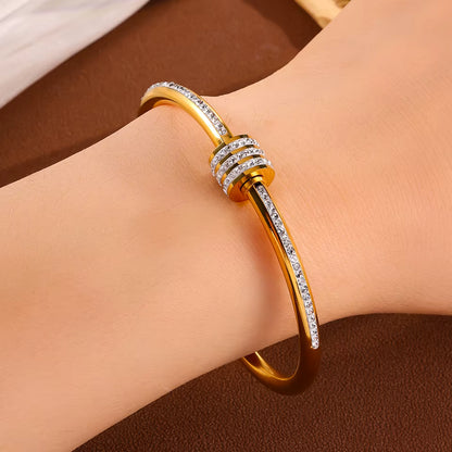 Diamanté Circular Bangle