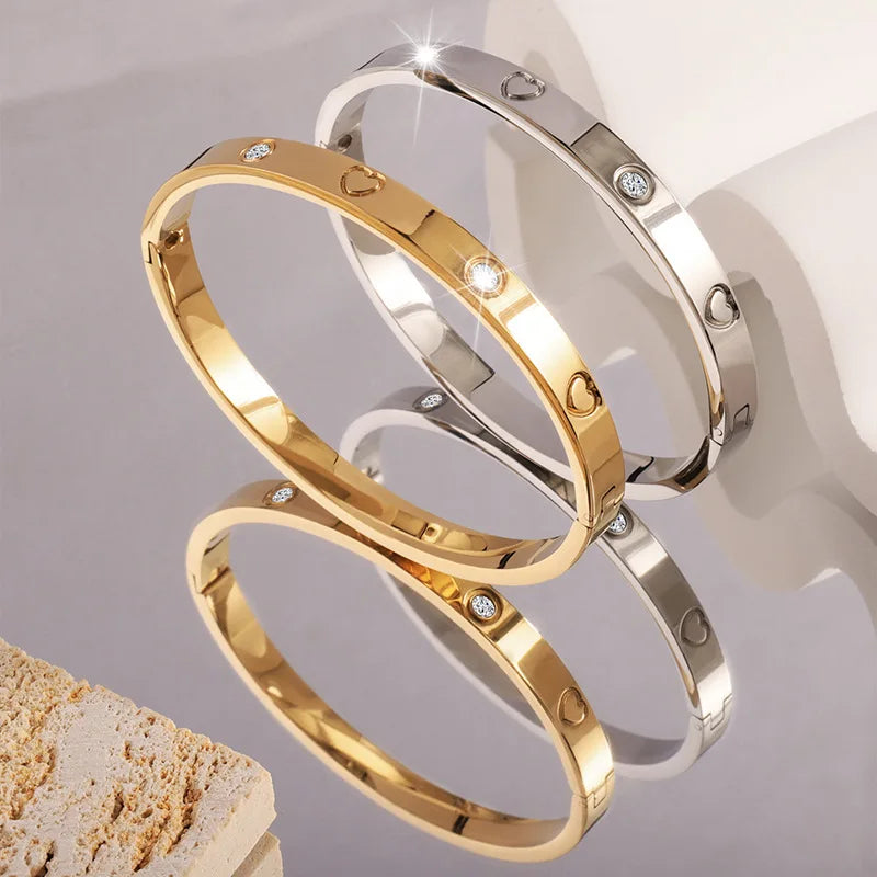 Heart Print With Stones Bangle