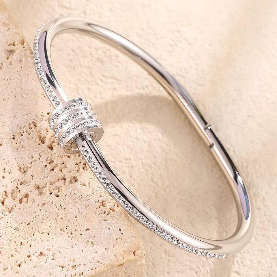 Diamanté Circular Bangle