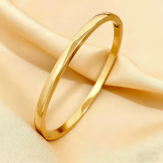 Minimalist Basic Bangle