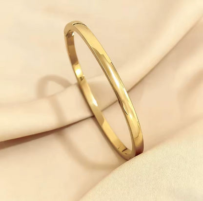 Minimalist Basic Bangle